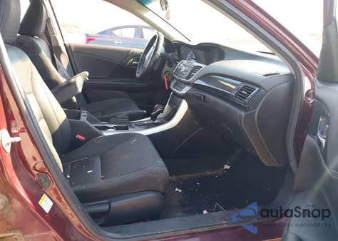 2013 Honda Accord Sport z USA, uszkodzony, nr VIN 1HGCR2F58DA168357